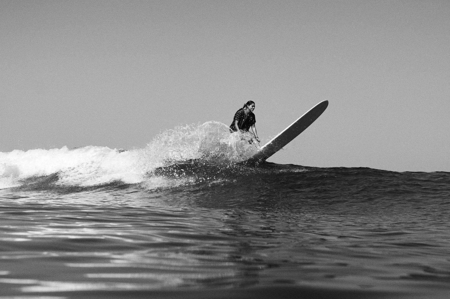 Echar A Patadas | Black & White
